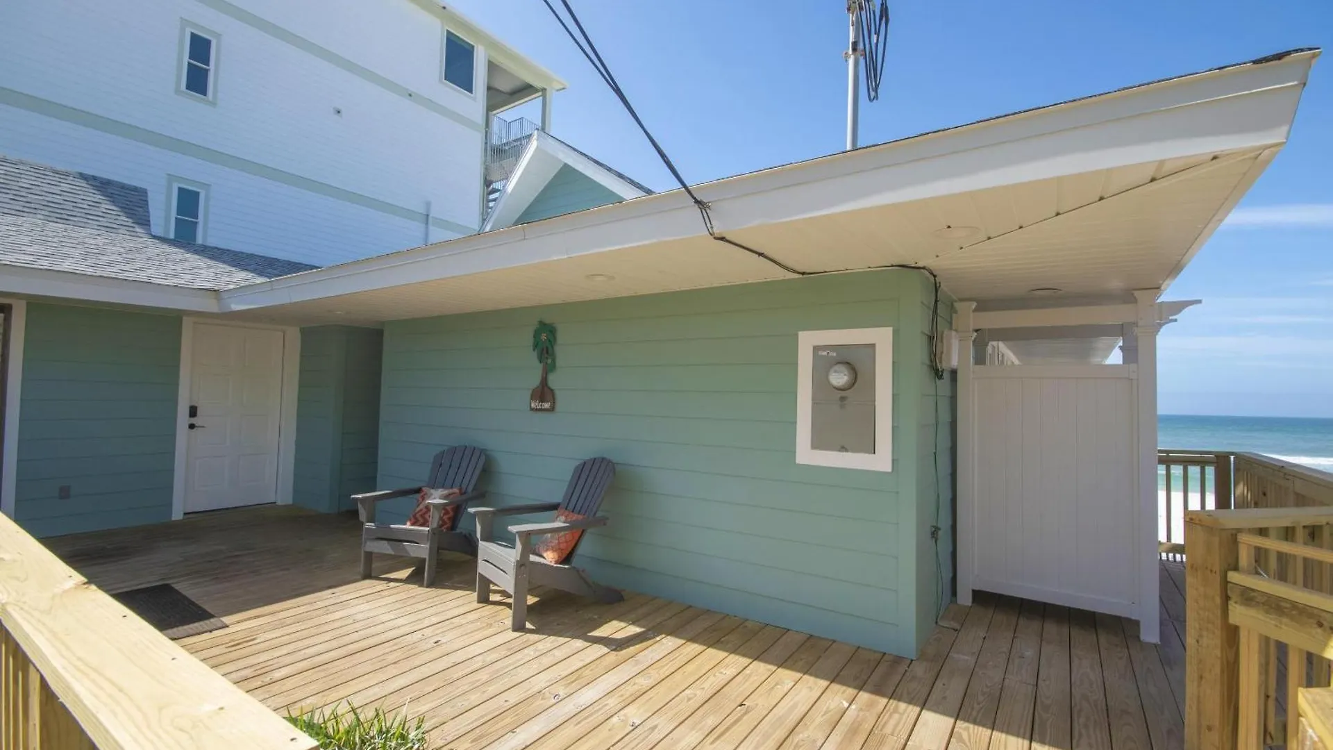 Island Time- Wonderful Private Beachfront Home - Beautiful!!! Panama City Beach United States